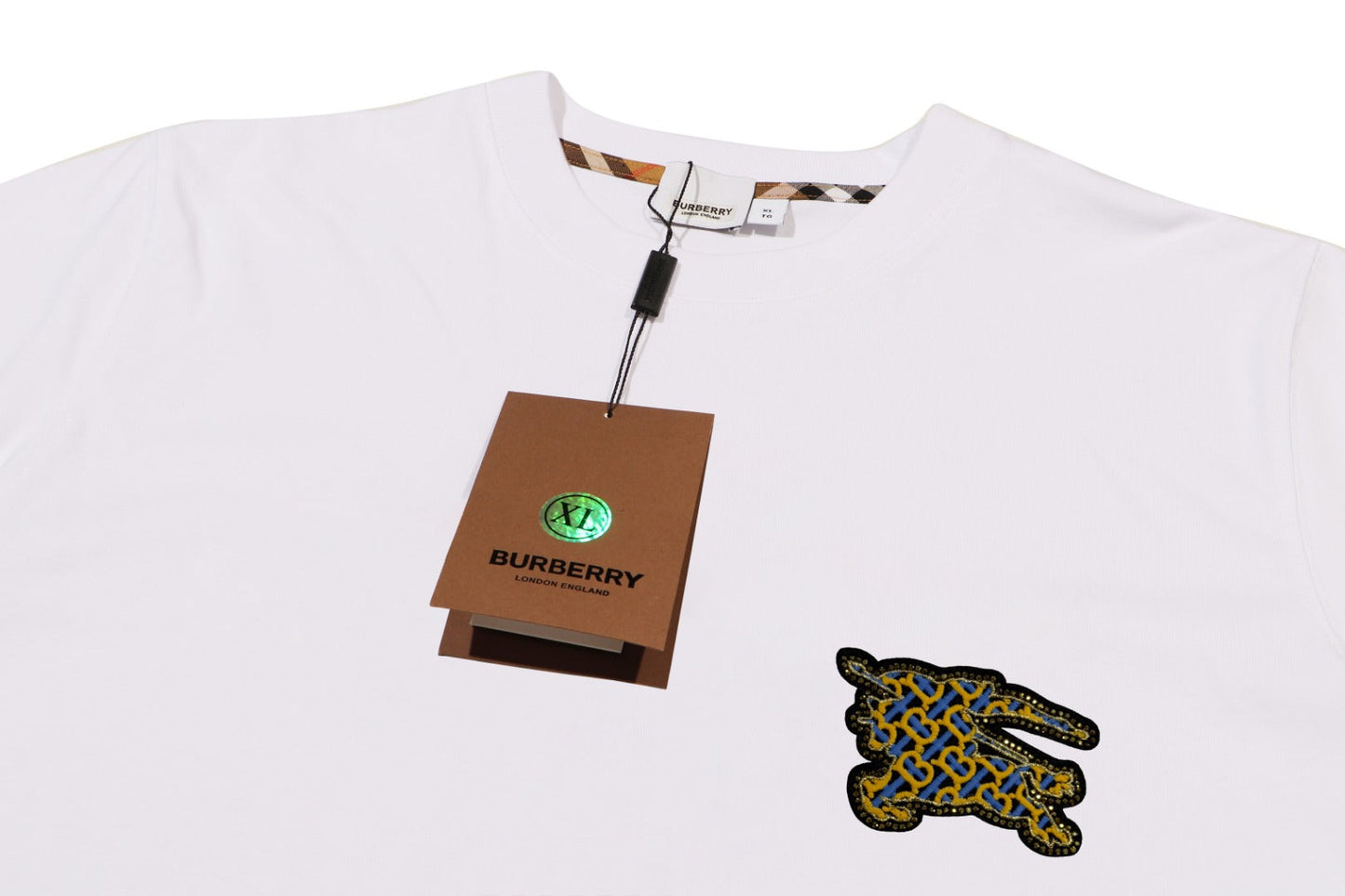 B t-shirt