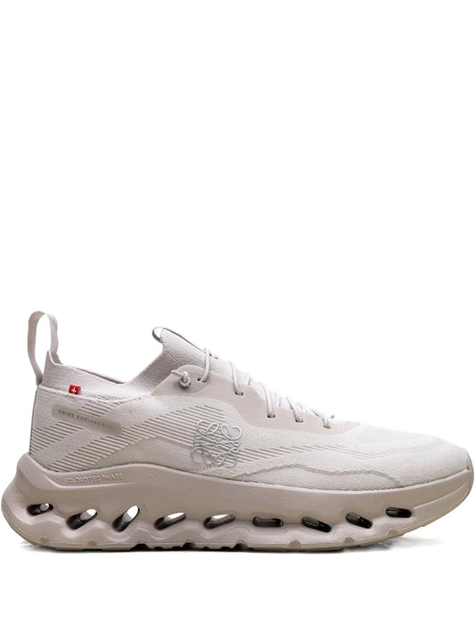 OC Sneakers