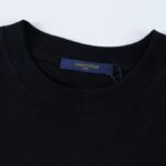 L t-shirt