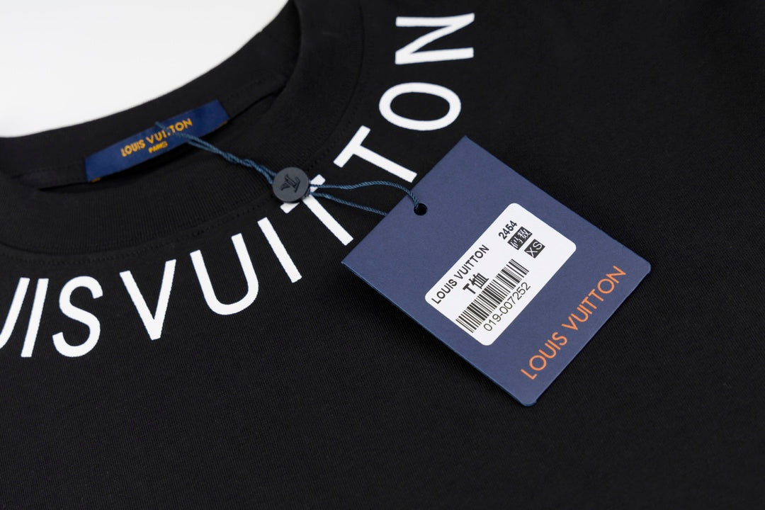 L t-shirt