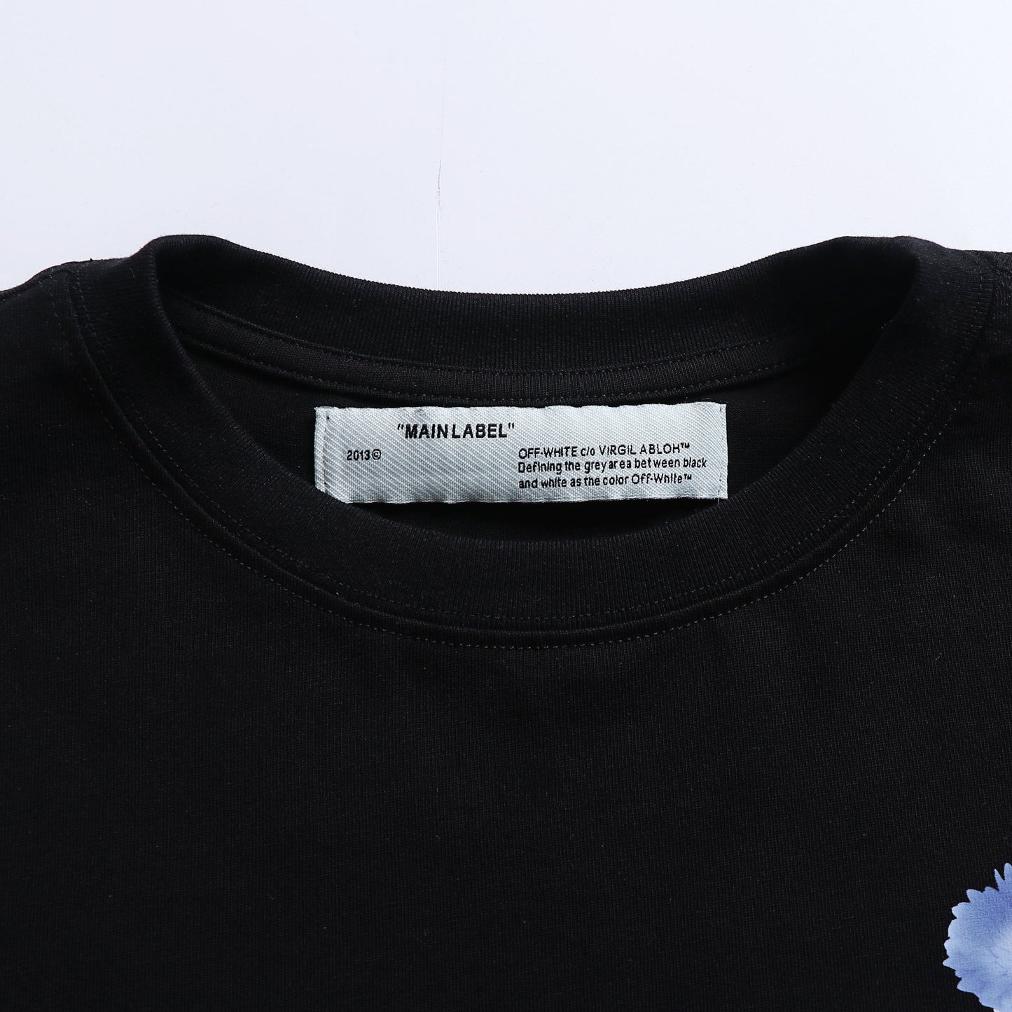 O t-shirt