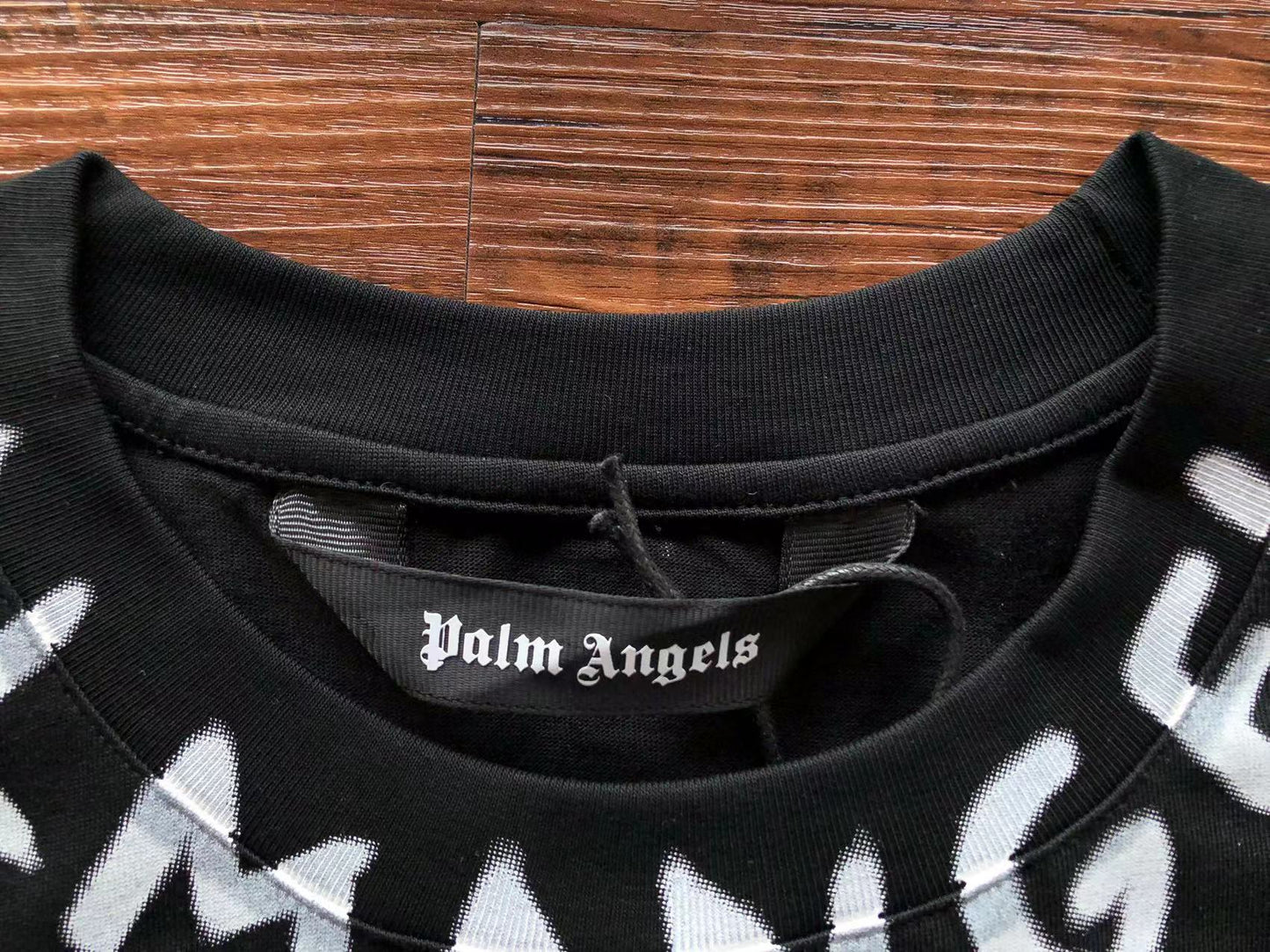 P t-shirt