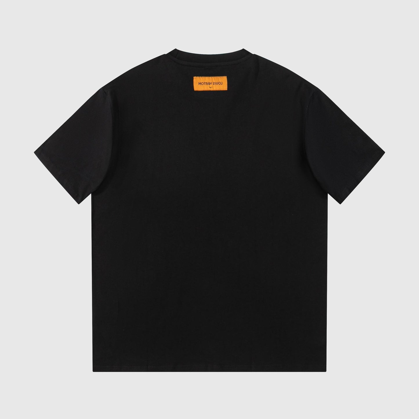 L t-shirt