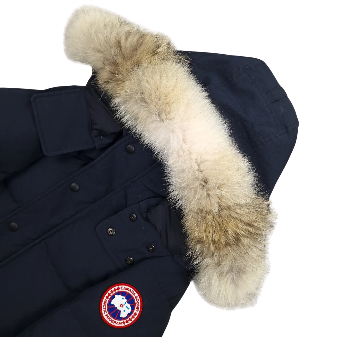Go Wyndham Black Parka