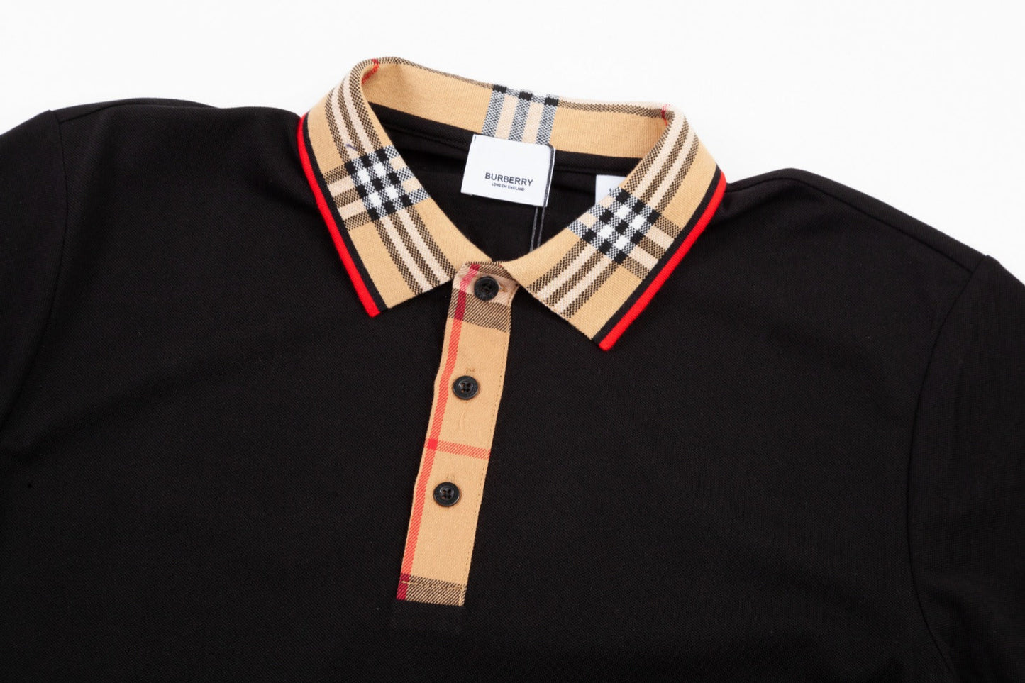 B t-shirt