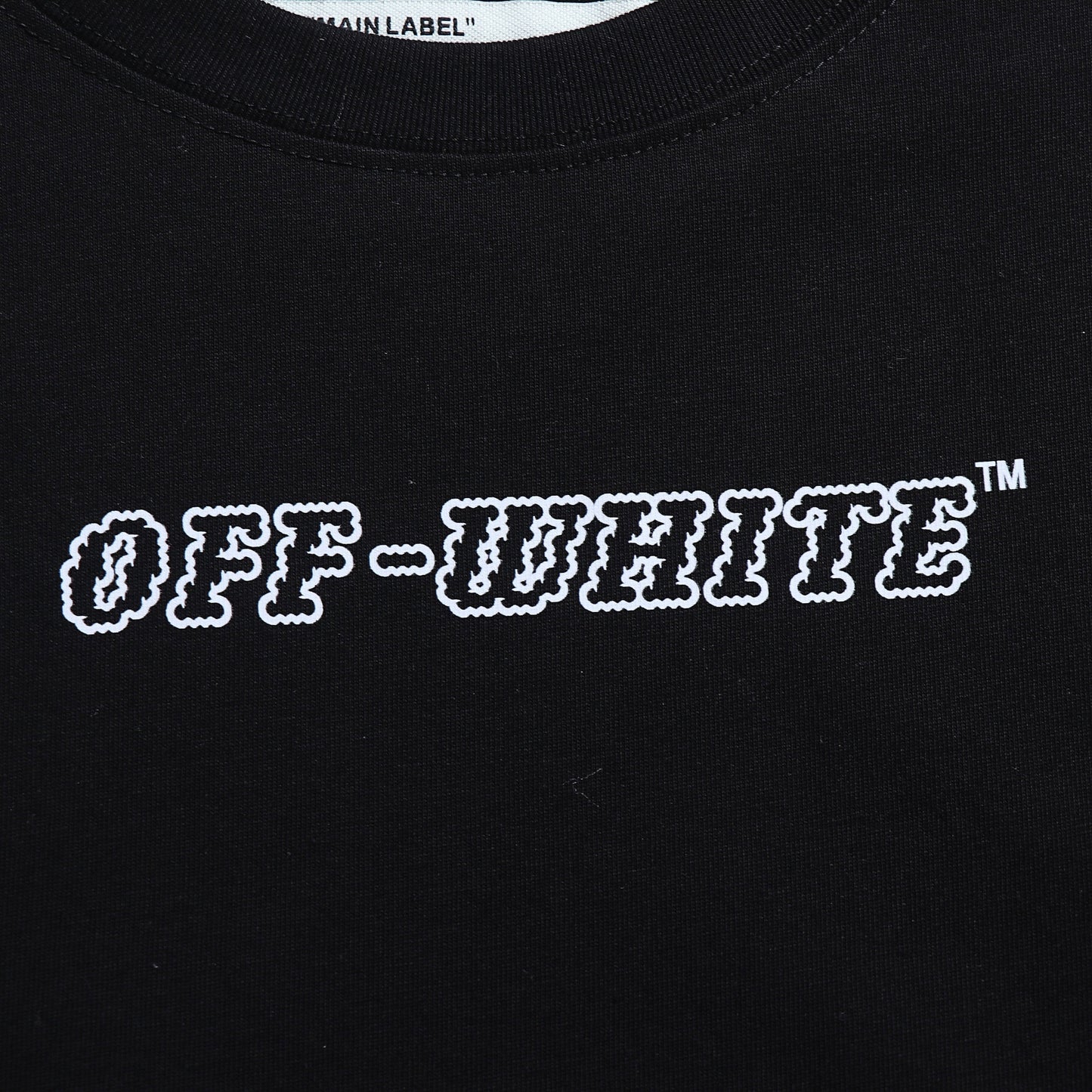 O t-shirt