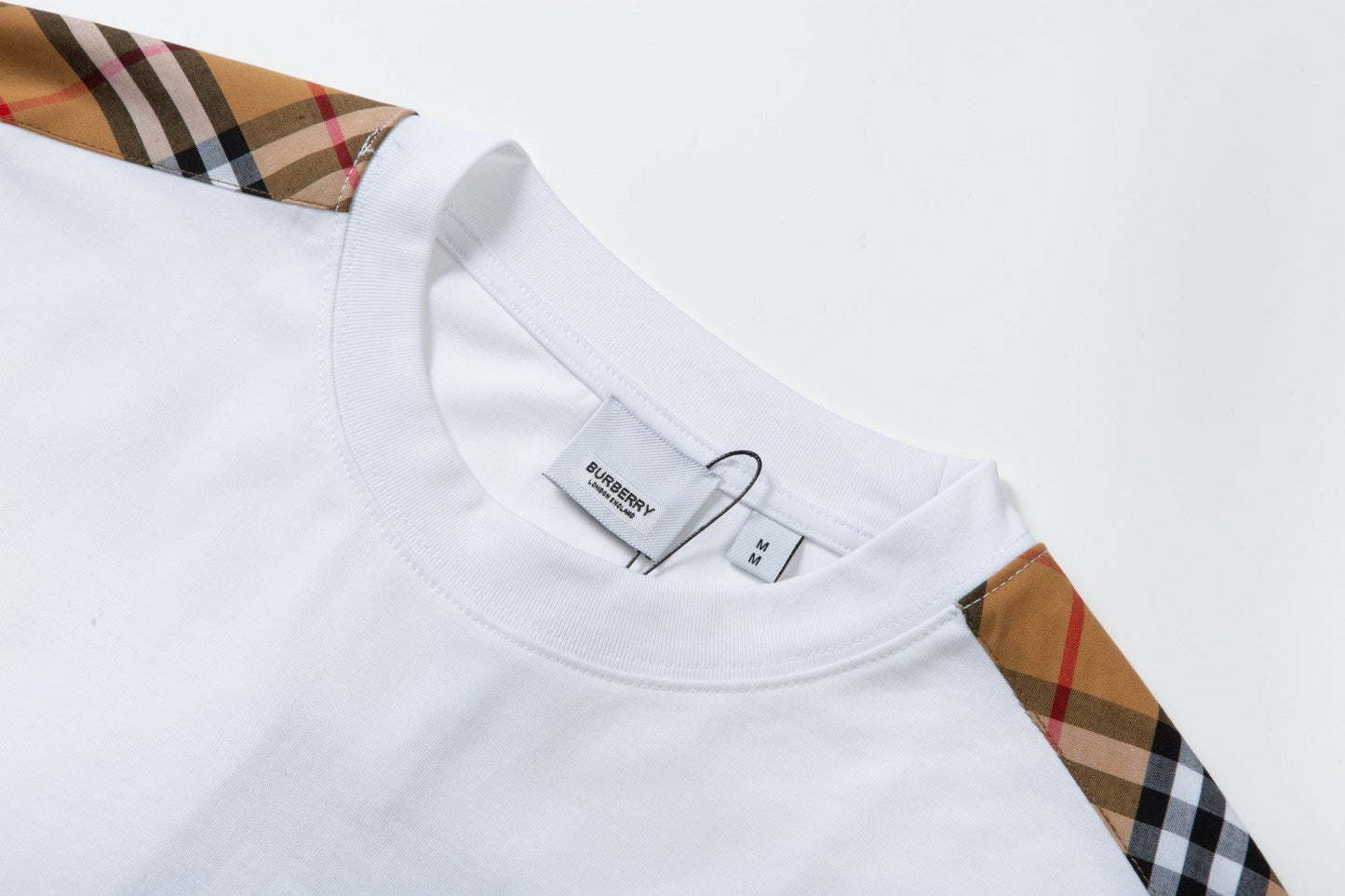 B t-shirt