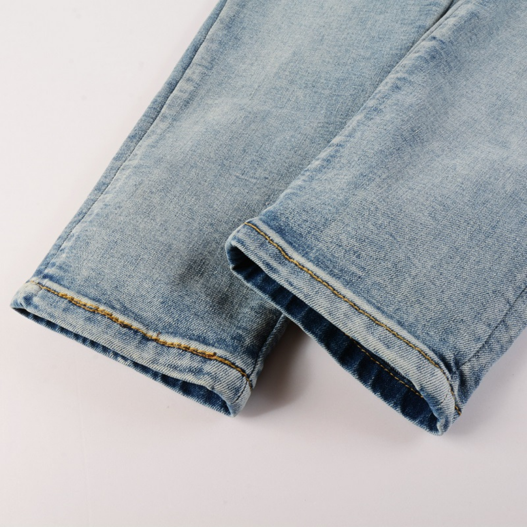 Logo Distressed Jeans