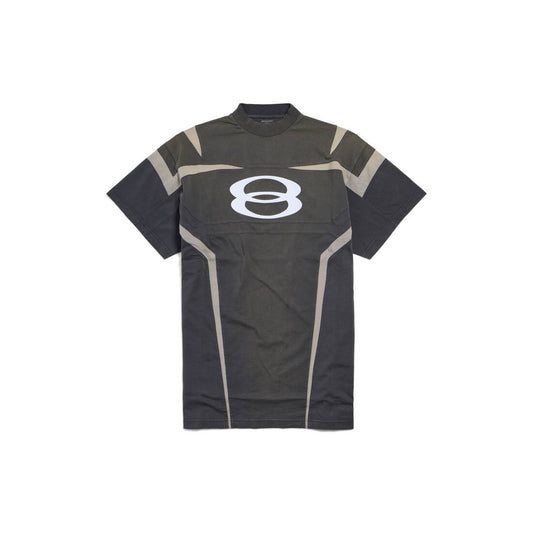 B T-shirt