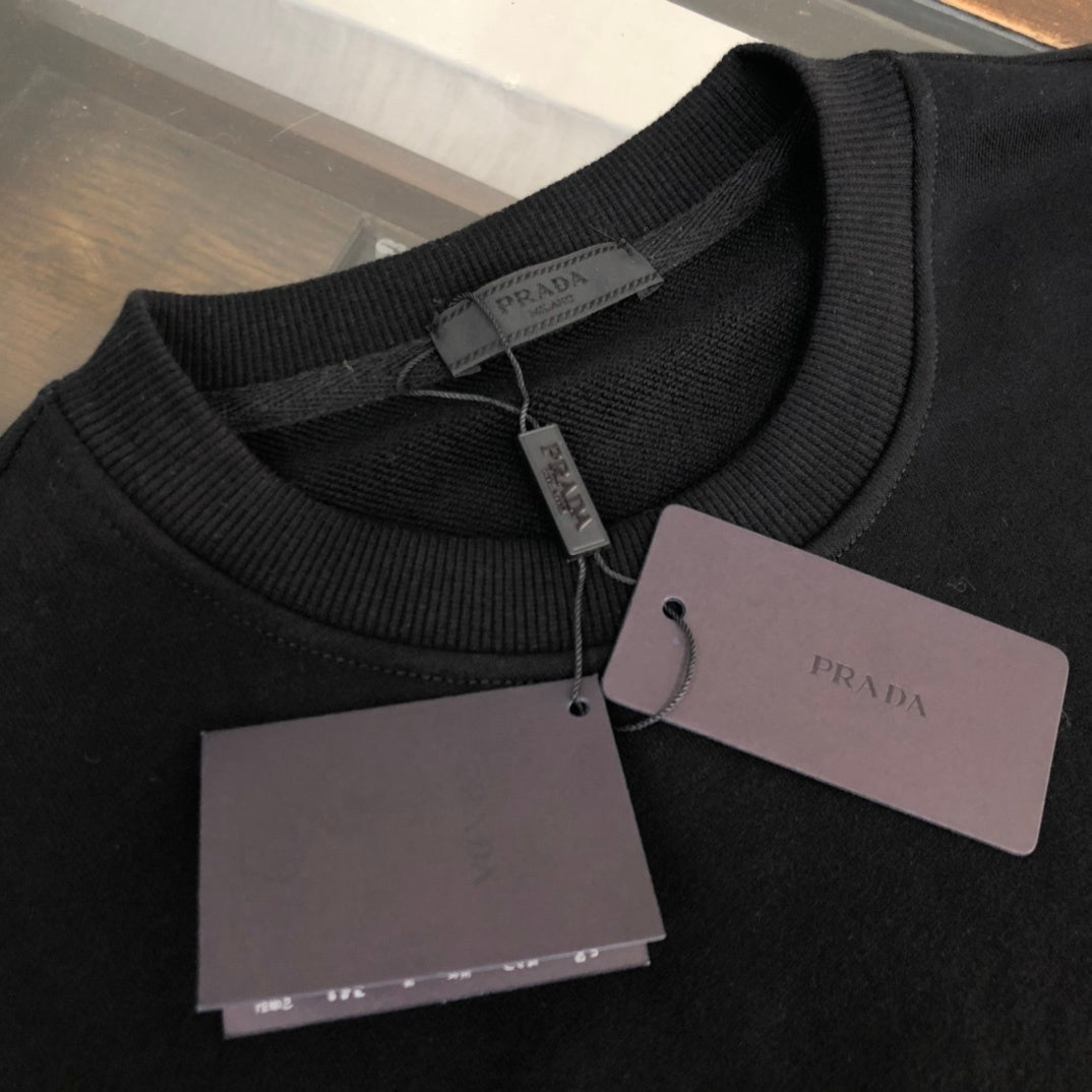 P hoodie