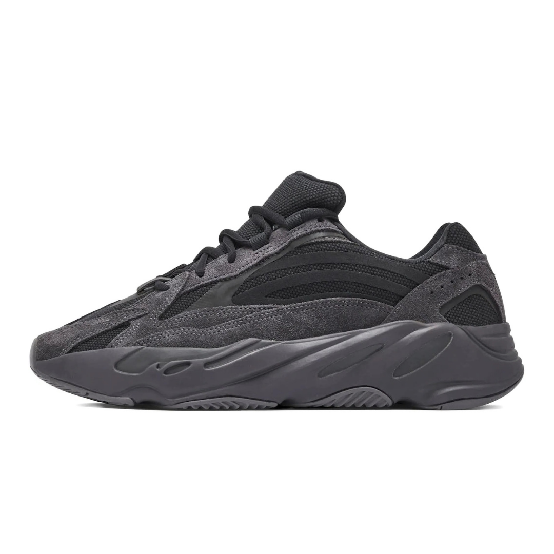 Shoes 700 V2 "Vanta"