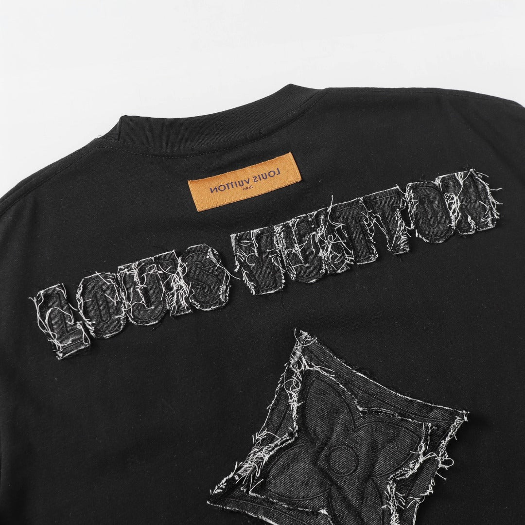 L t-shirt