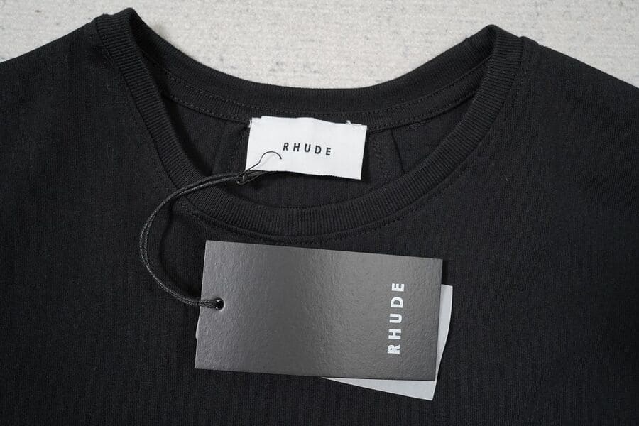 R T-shirt