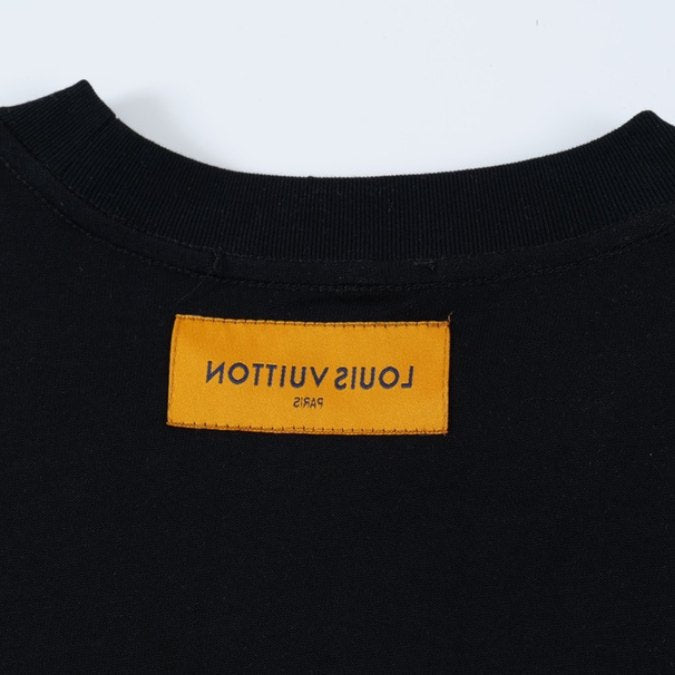L t-shirt