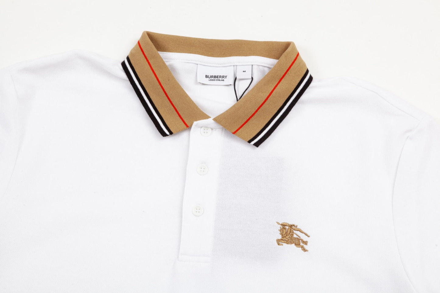 B t-shirt