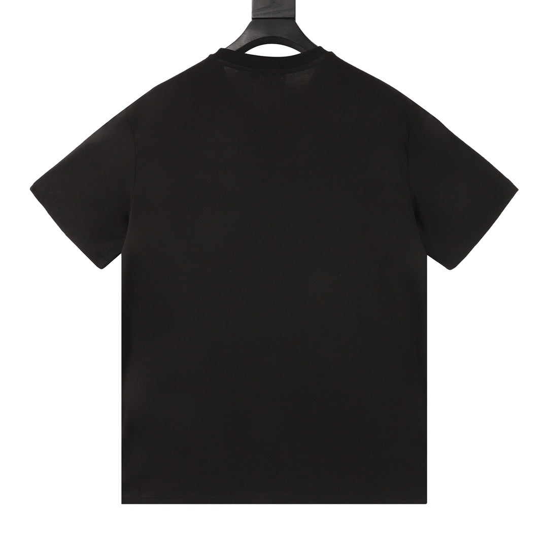 B t-shirt