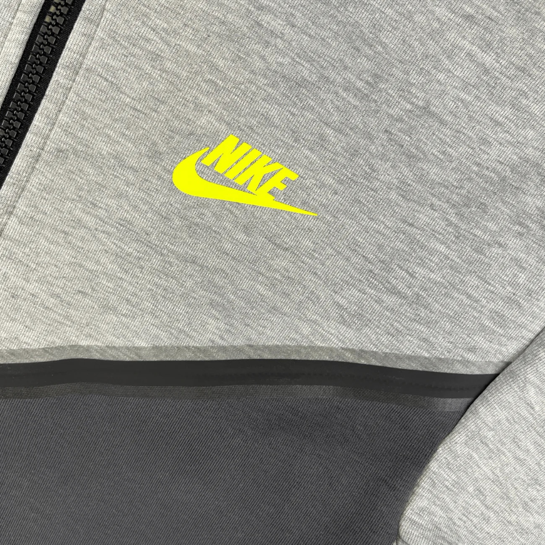 Grey/Anthracite/Volt Tracksuit