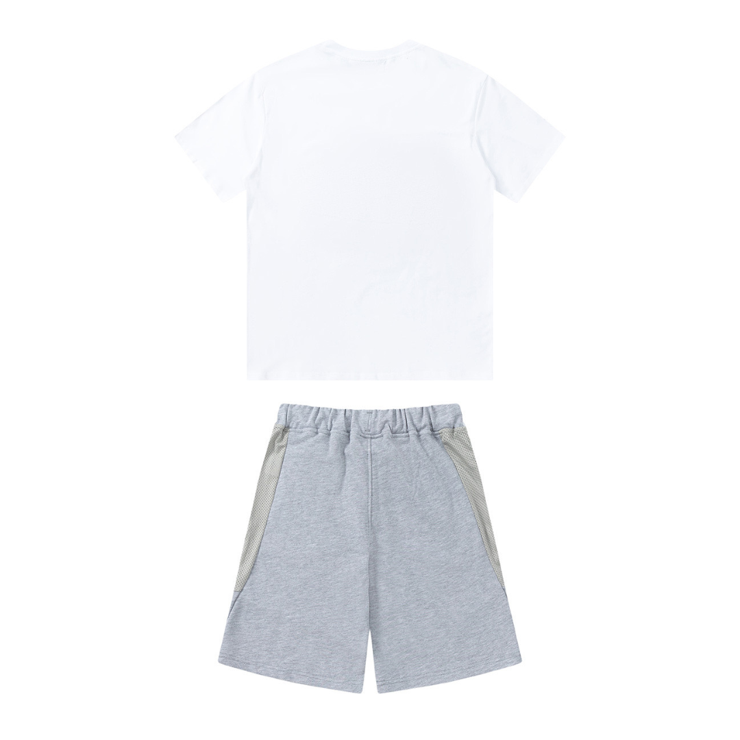 T short set