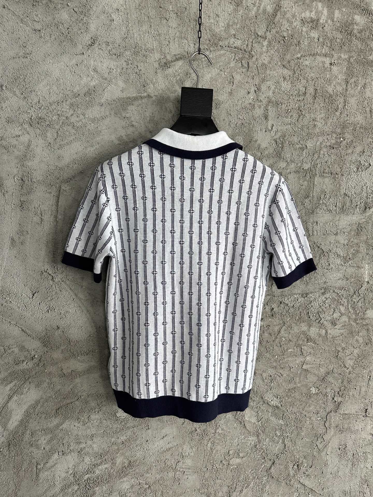 C t-shirt