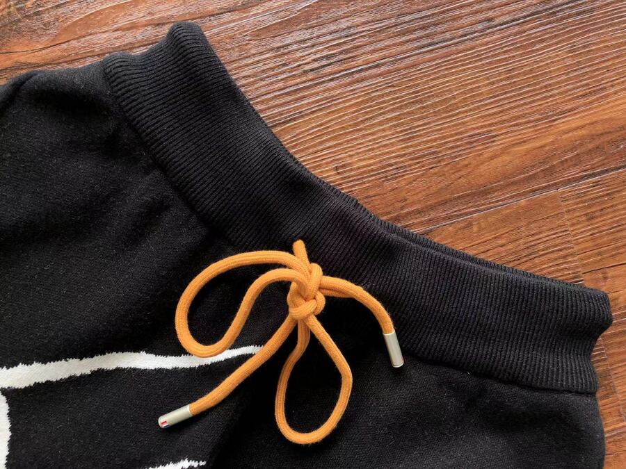 R Shorts