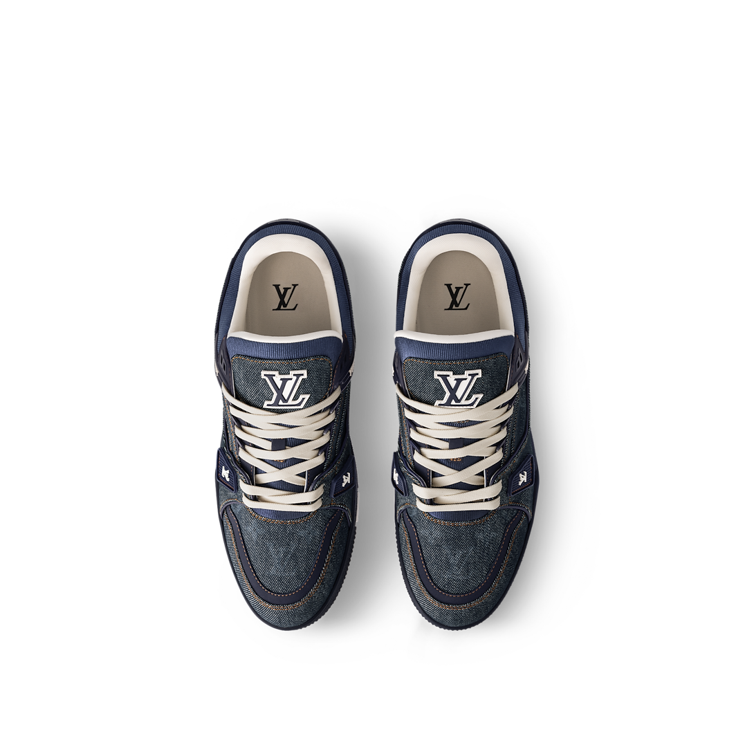 L Sneakers