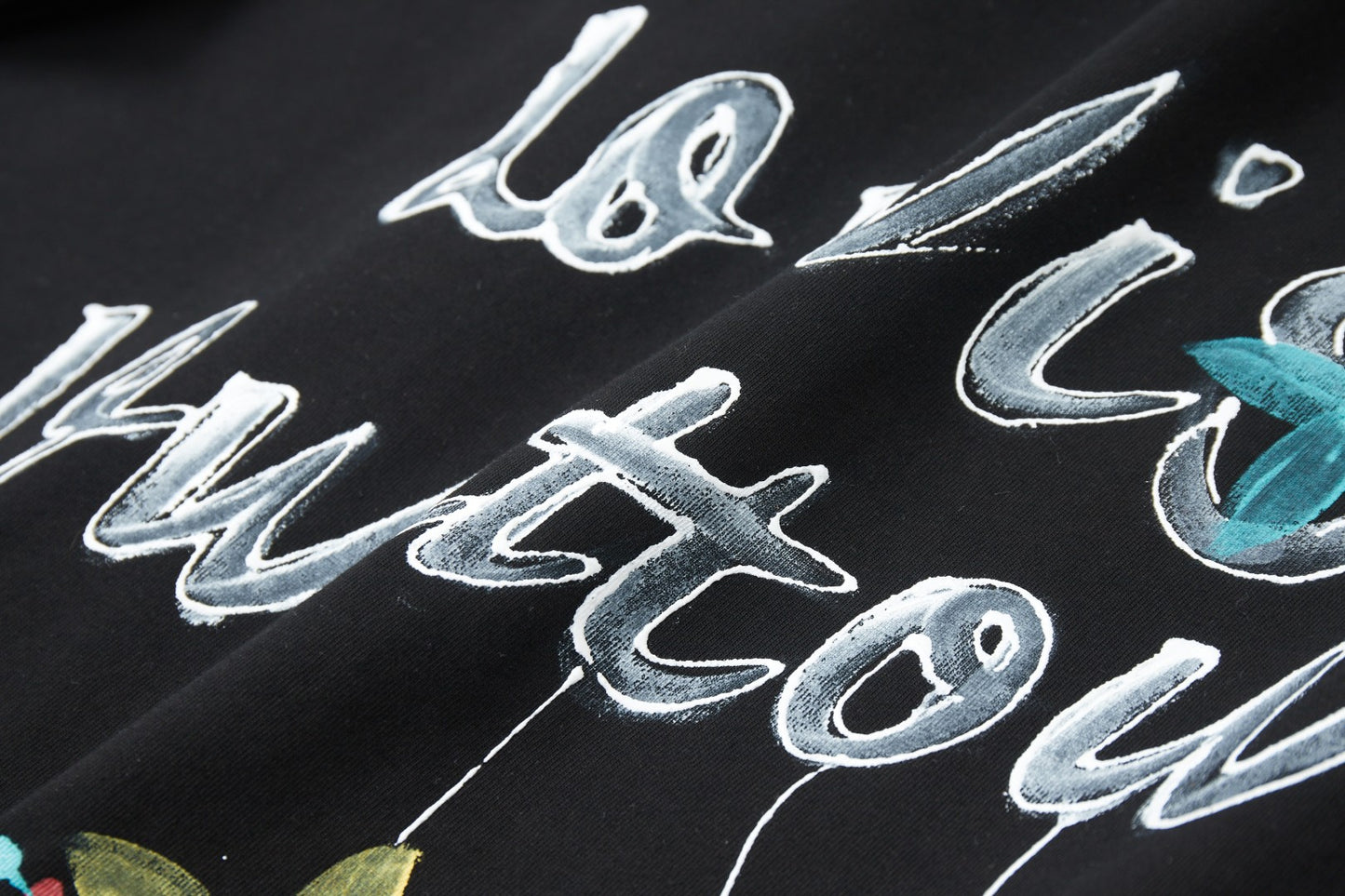 L t-shirt