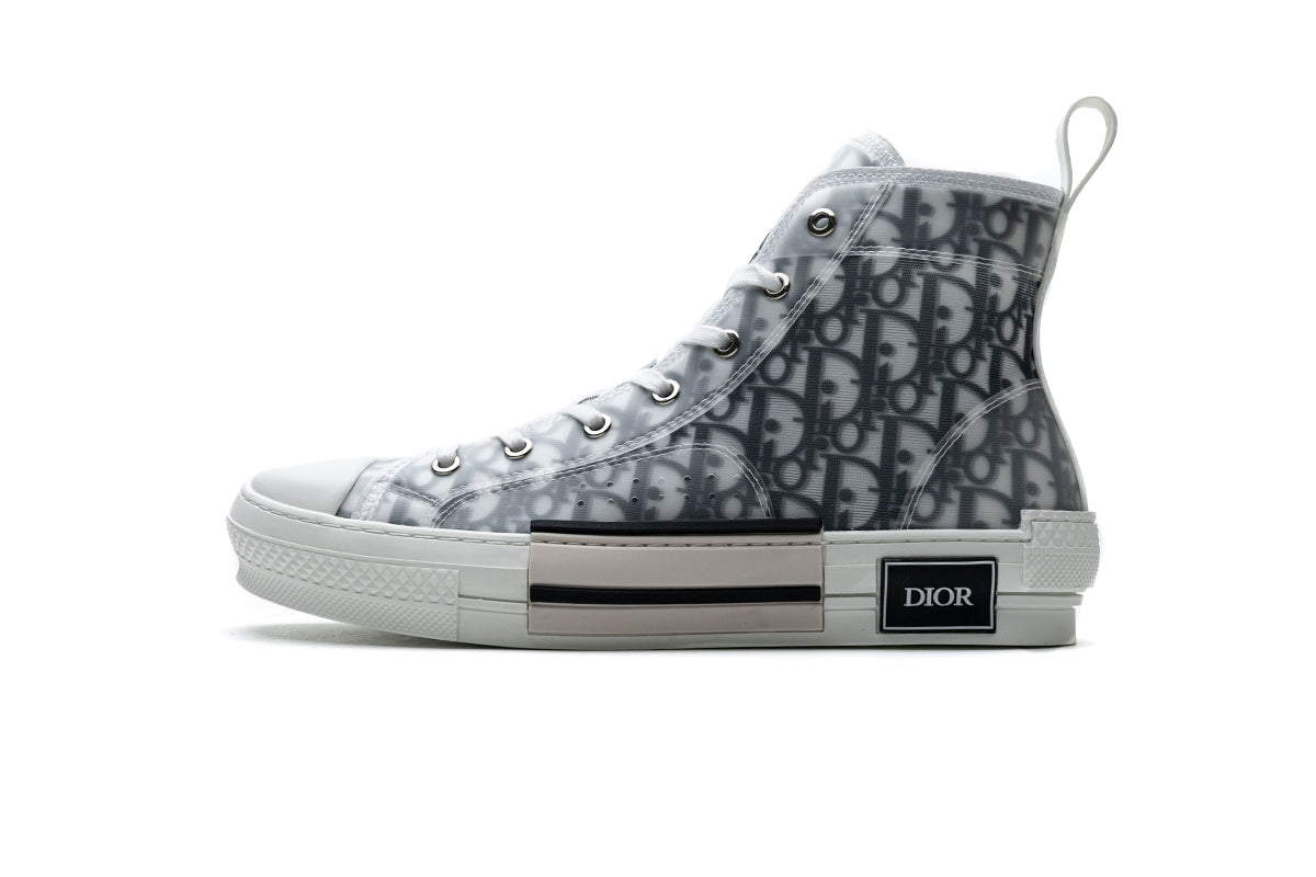 D Sneakaers stylish