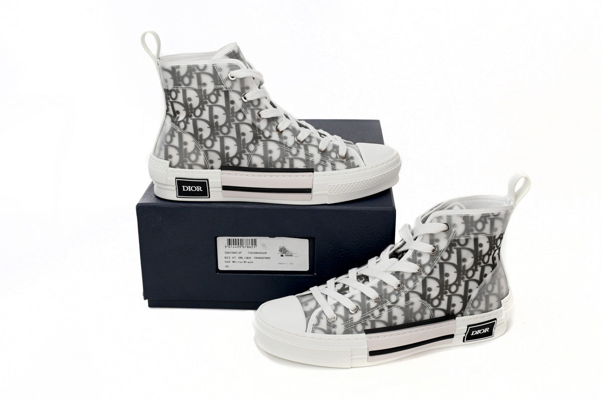 D Sneakaers stylish