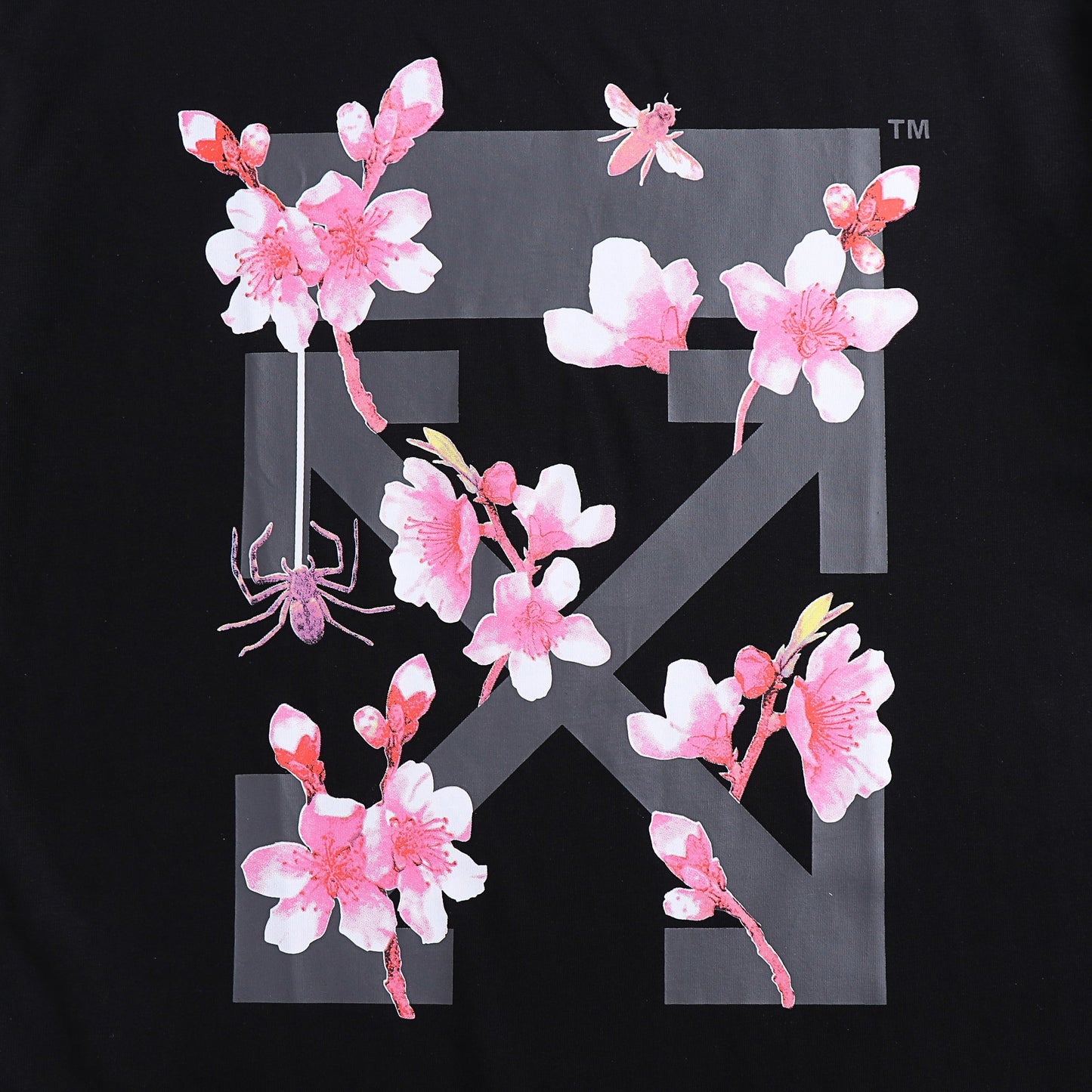 O t-shirt