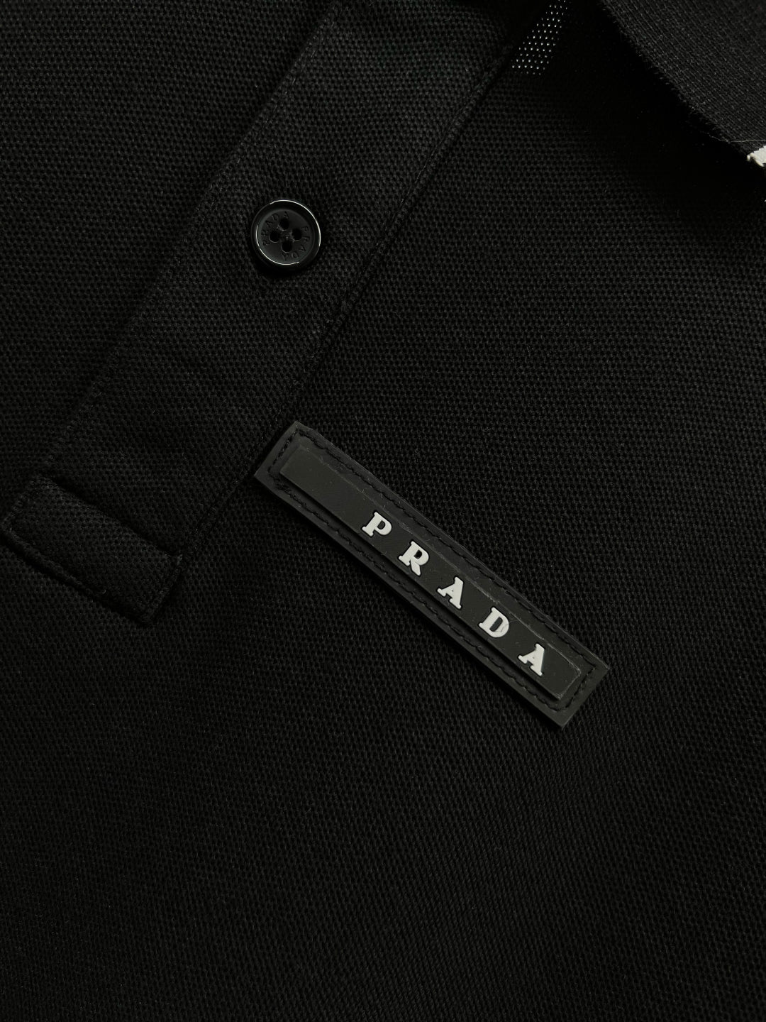 P t-shirt