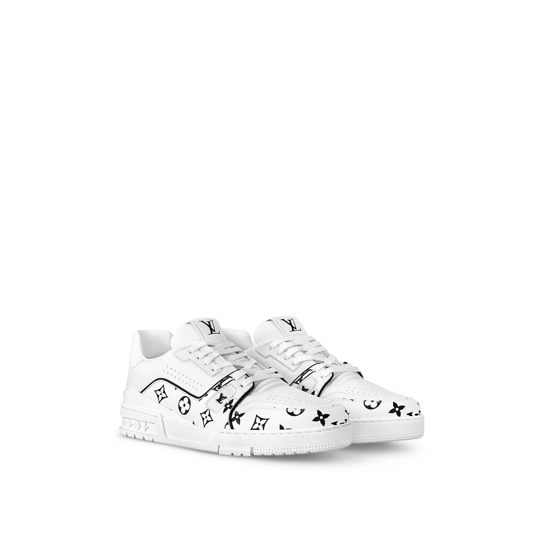 L Sneakers
