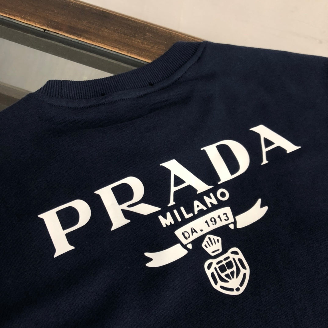 P hoodie