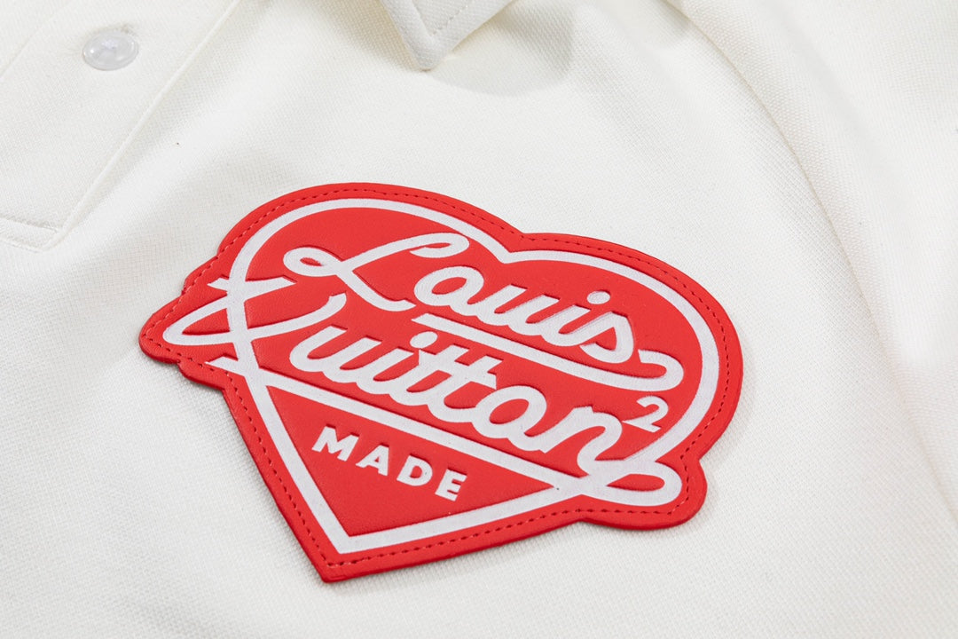 L t-shirt