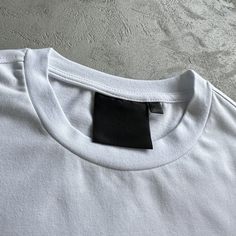 S t-shirt