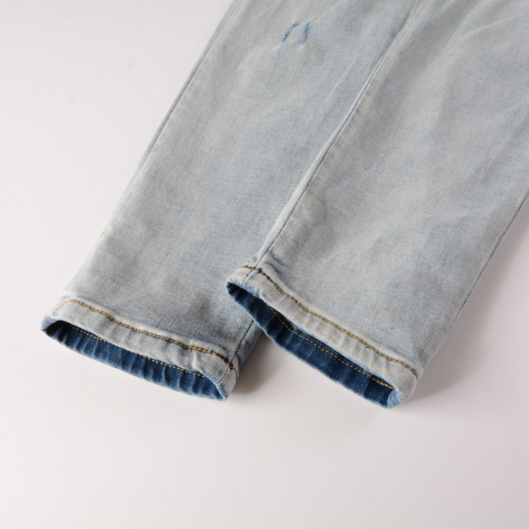 Logo Distressed Jeans