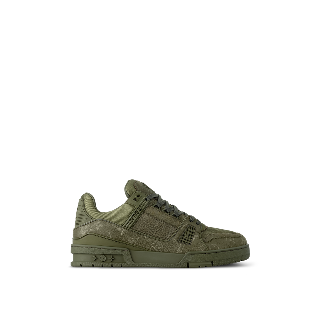 L Sneakers