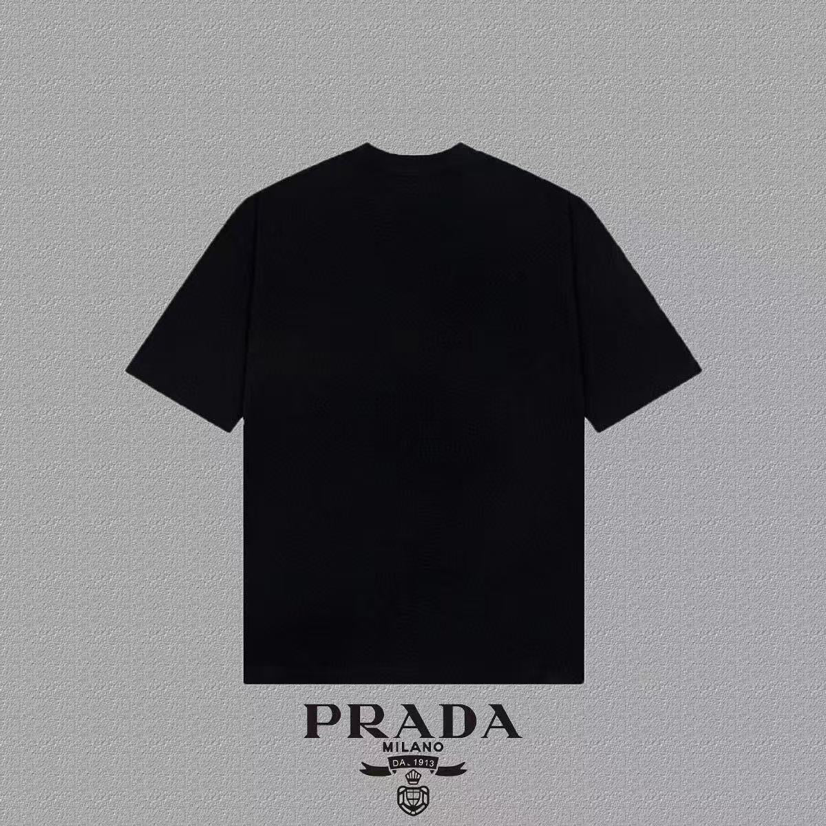 P t-shirt