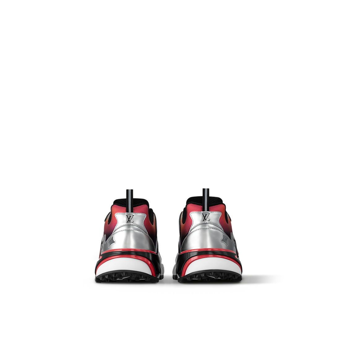 L Sneakers