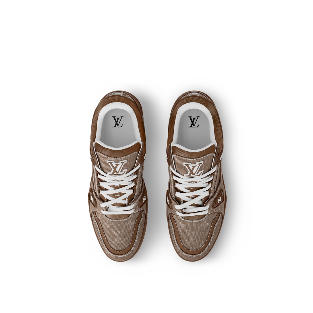 L Sneakers