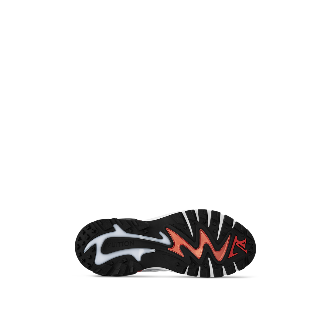 L Sneakers