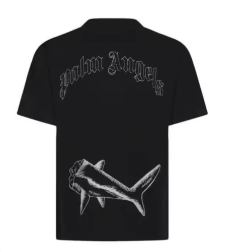 P t-shirt
