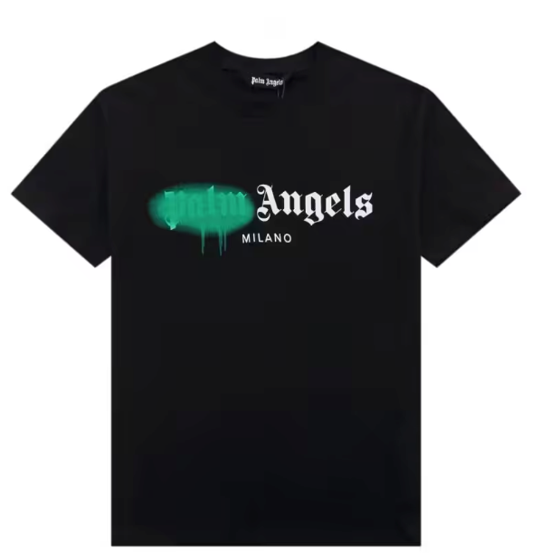 P t-shirt