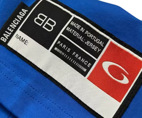B T-shirt