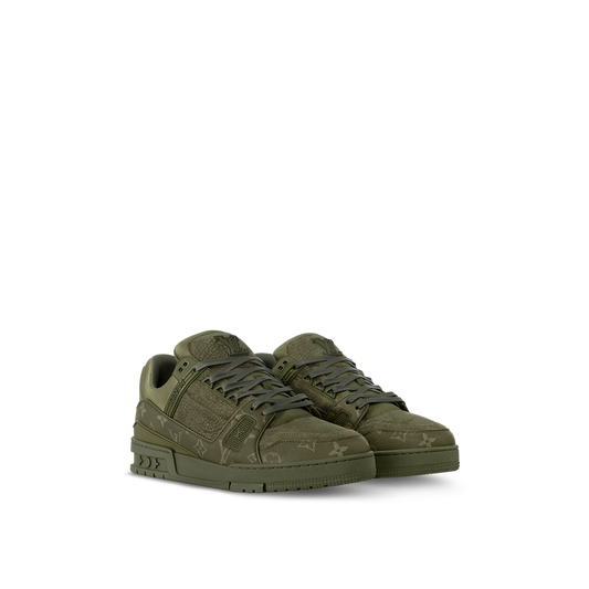 L Sneakers