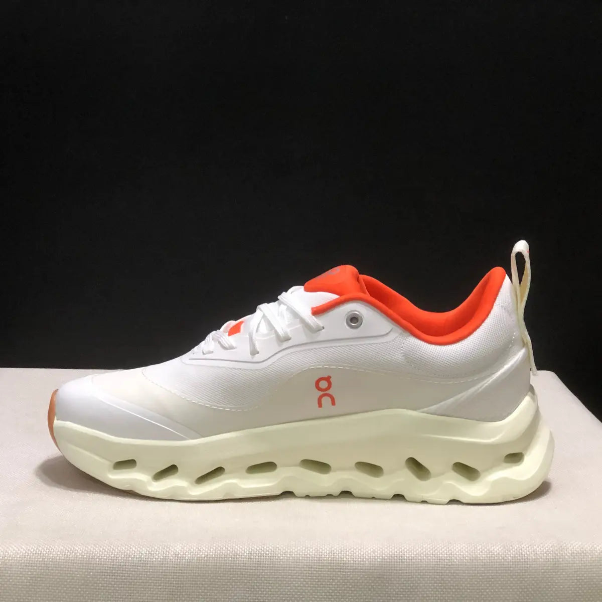 OC Sneakers