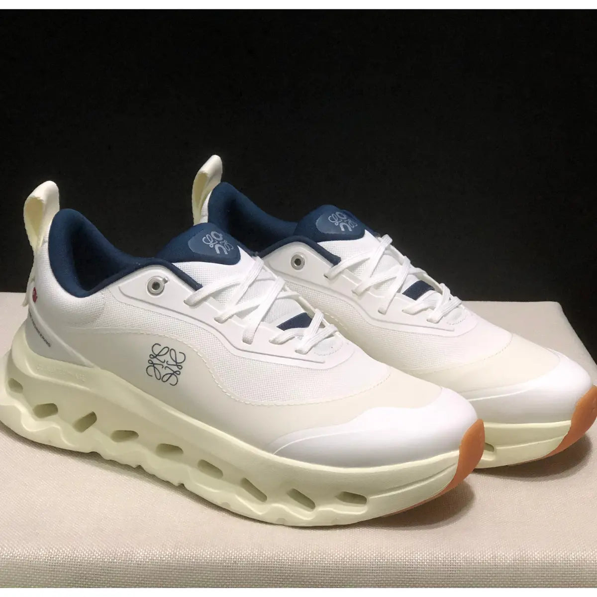 OC Sneakers