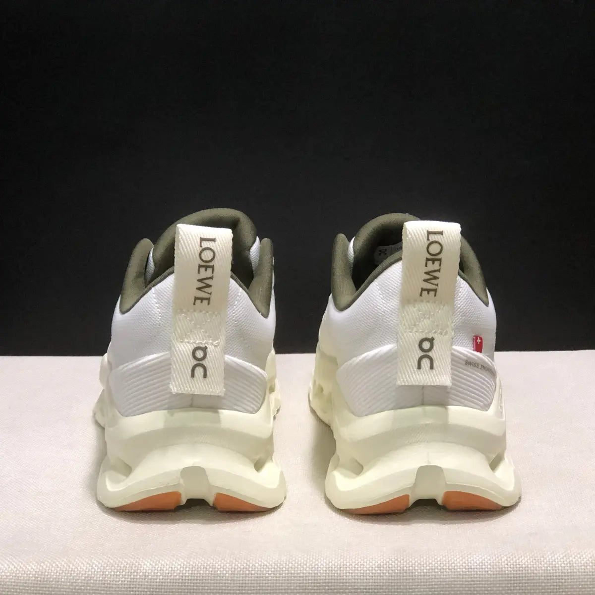 OC Sneakers