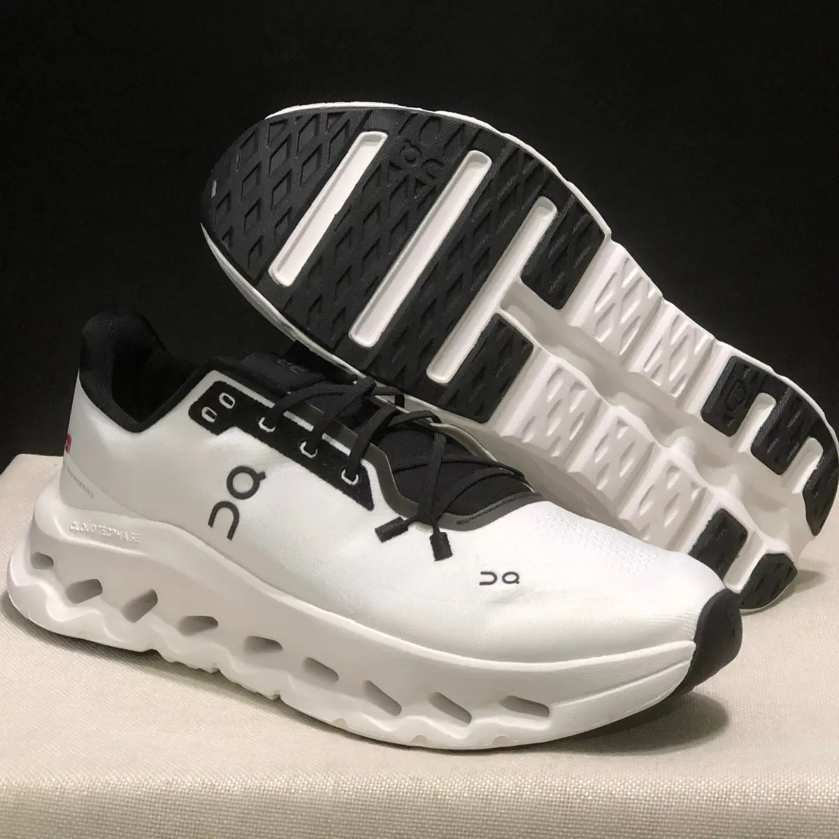 OC Sneakers