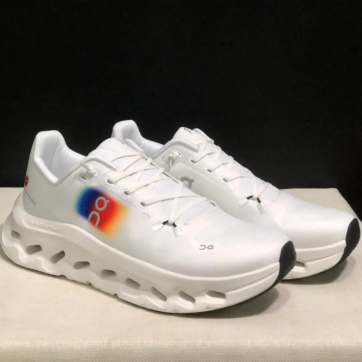 OC Sneakers