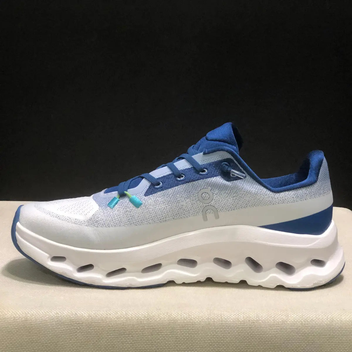 OC Sneakers